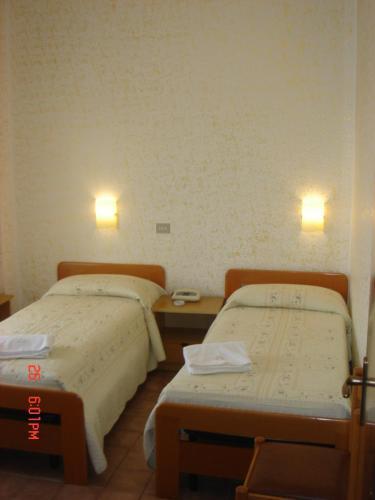 Hotel Ristorante Solari Бриатико Екстериор снимка